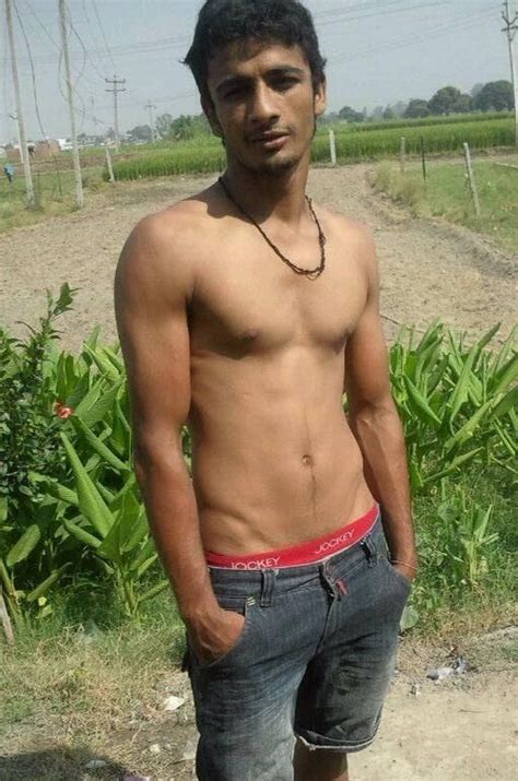 indian hot gay xxx|DesiGayz